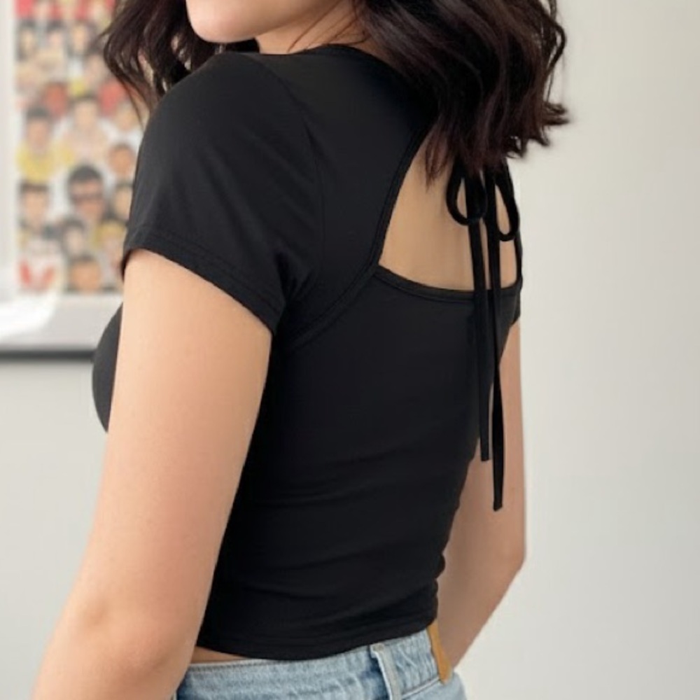 SHEIN Little Black Tie-Back Cut-Out Short Sleeve Playful Crop Top L New Capsule
